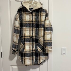 Design Lab Lord & Taylor Plaid Teddy Hooded Jacket in Black, Cream & Tan